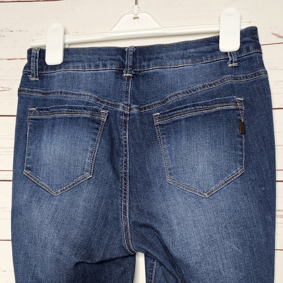 1822 Denim Blue Skinny Stretch Jeans with Frayed High Low Hem - Picture 4 of 10